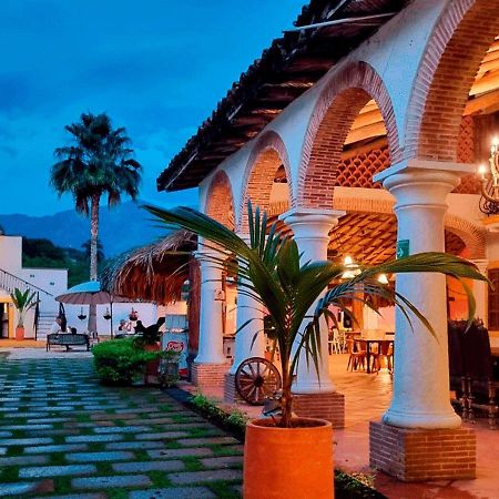 Hotel Santa Barbara Colonial - Santa Fe De Antioquia Exterior photo