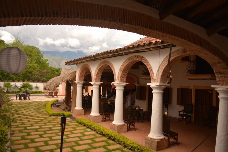 Hotel Santa Barbara Colonial - Santa Fe De Antioquia Exterior photo