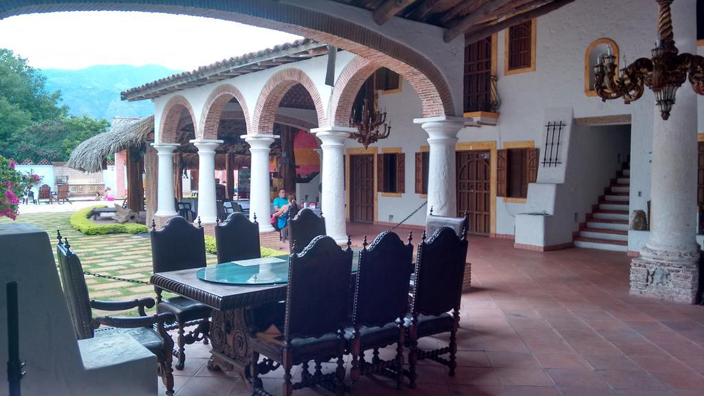 Hotel Santa Barbara Colonial - Santa Fe De Antioquia Room photo