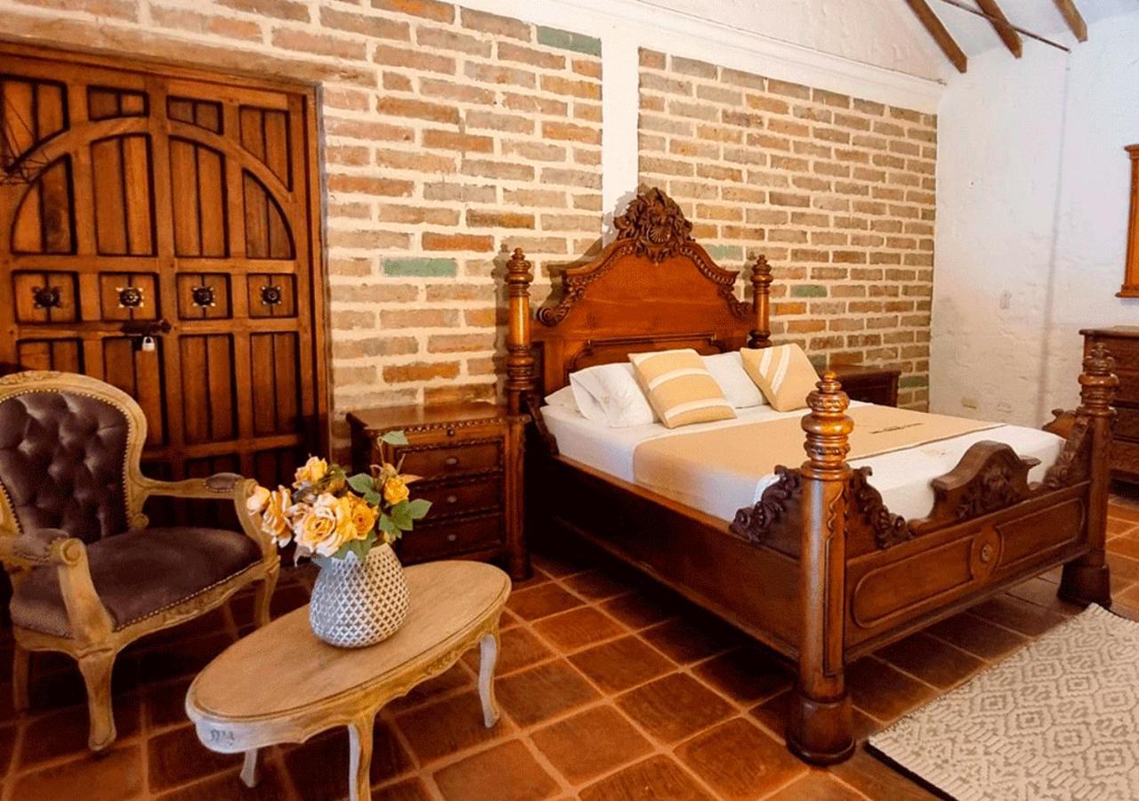 Hotel Santa Barbara Colonial - Santa Fe De Antioquia Exterior photo